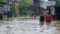 Sungai Cirarab Meluap