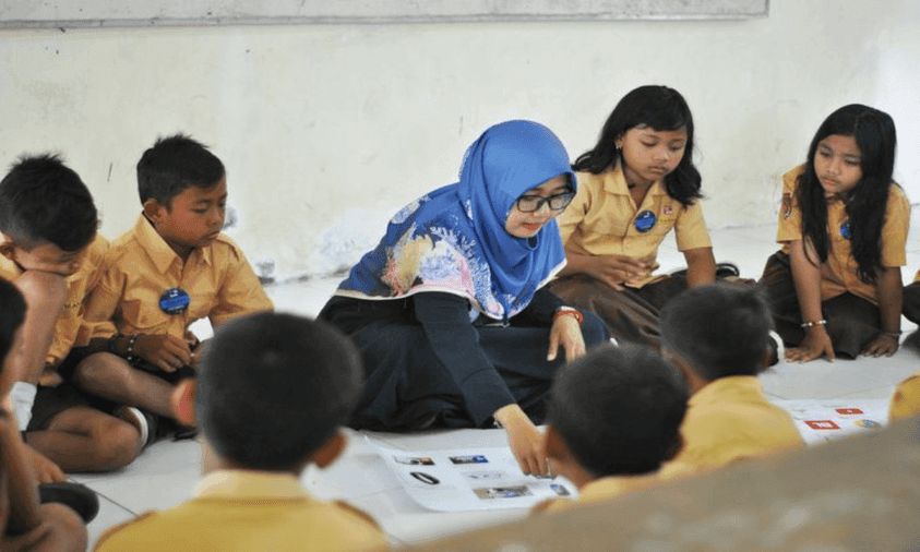 peran guru sebagai fasilitor belajar