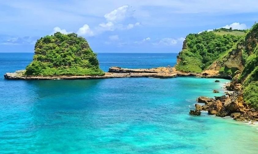 Pantai Tanjung Bloam – Lombok