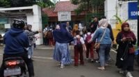 jemput anak sekolah